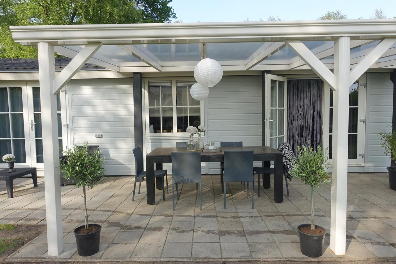 Vechtdalchalet De Berk, 5 Sterrenpark Capfun Stoetenslagh Rheezerveen Exteriör bild