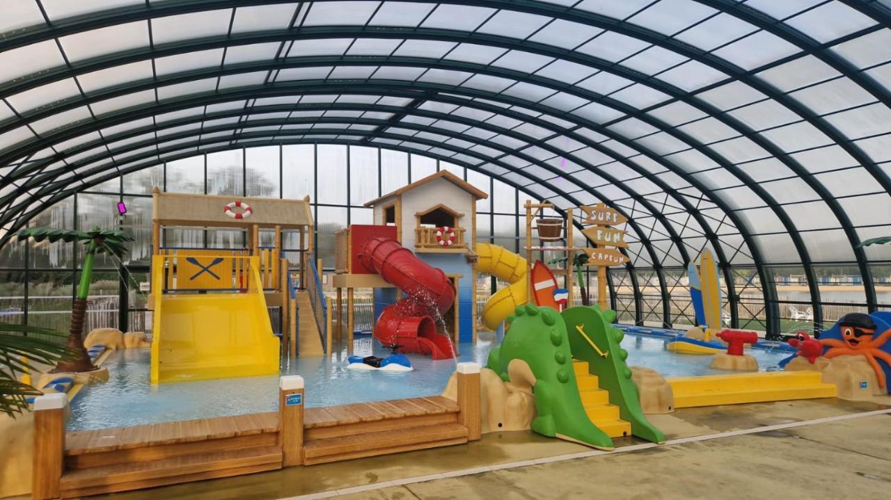 Vechtdalchalet De Berk, 5 Sterrenpark Capfun Stoetenslagh Rheezerveen Exteriör bild