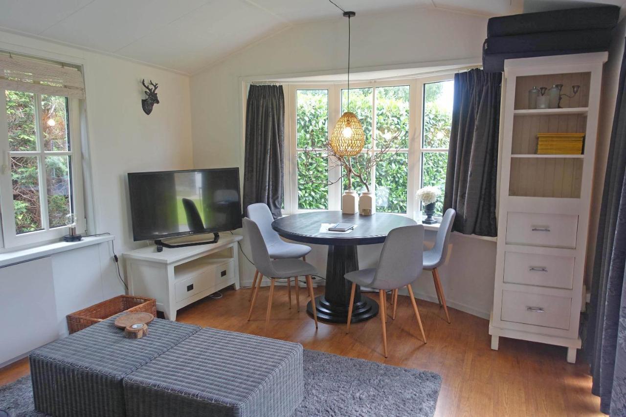 Vechtdalchalet De Berk, 5 Sterrenpark Capfun Stoetenslagh Rheezerveen Exteriör bild