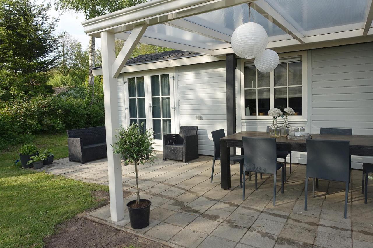 Vechtdalchalet De Berk, 5 Sterrenpark Capfun Stoetenslagh Rheezerveen Exteriör bild